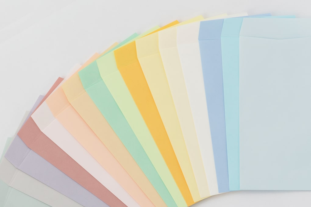 パステルカラー封筒